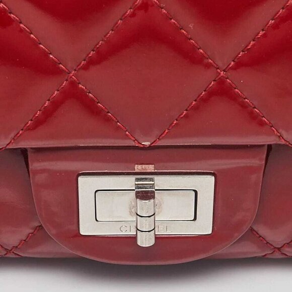 Chanel Red 2.55 Reissue Quilted Classic Patent Leather 227 Jumbo Flap Bag - Picture 10 of 12